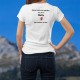 Frauen sind nicht perfekt aber die aus Wallis sind verdammt nah dran ★ Walliser Wappen ★ Damen T-shirt