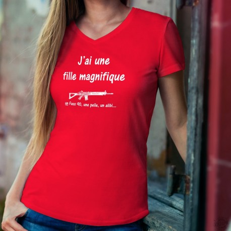 J'ai une fille magnifique, un Fass 90, une pelle, un alibi... ★ T-Shirt coton dame, fusil d'assaut 90 de l'armée suisse